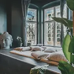 Altbau-Loft Fuer 12 Personen Am Alexanderplatz