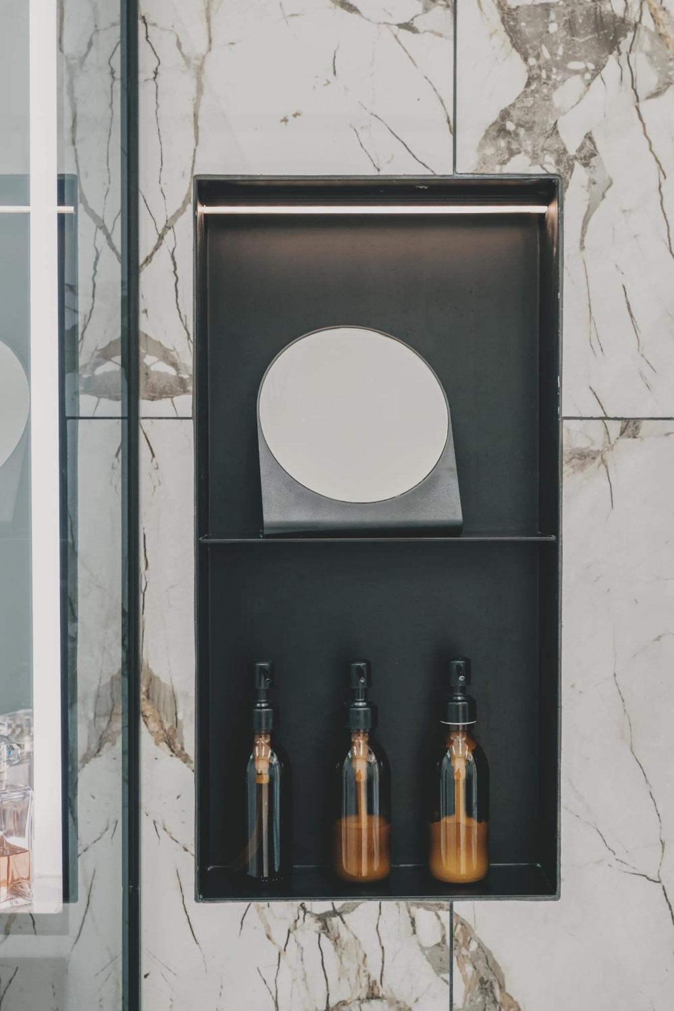 Appartement Altbau-loft Fuer 12 Personen Am Alexanderplatz *
