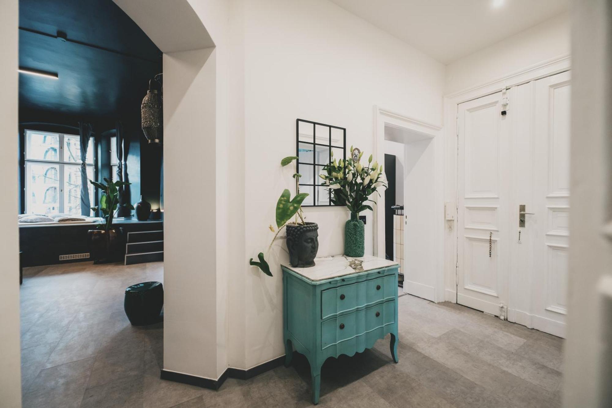 Altbau-loft Fuer 12 Personen Am Alexanderplatz * Berlijn