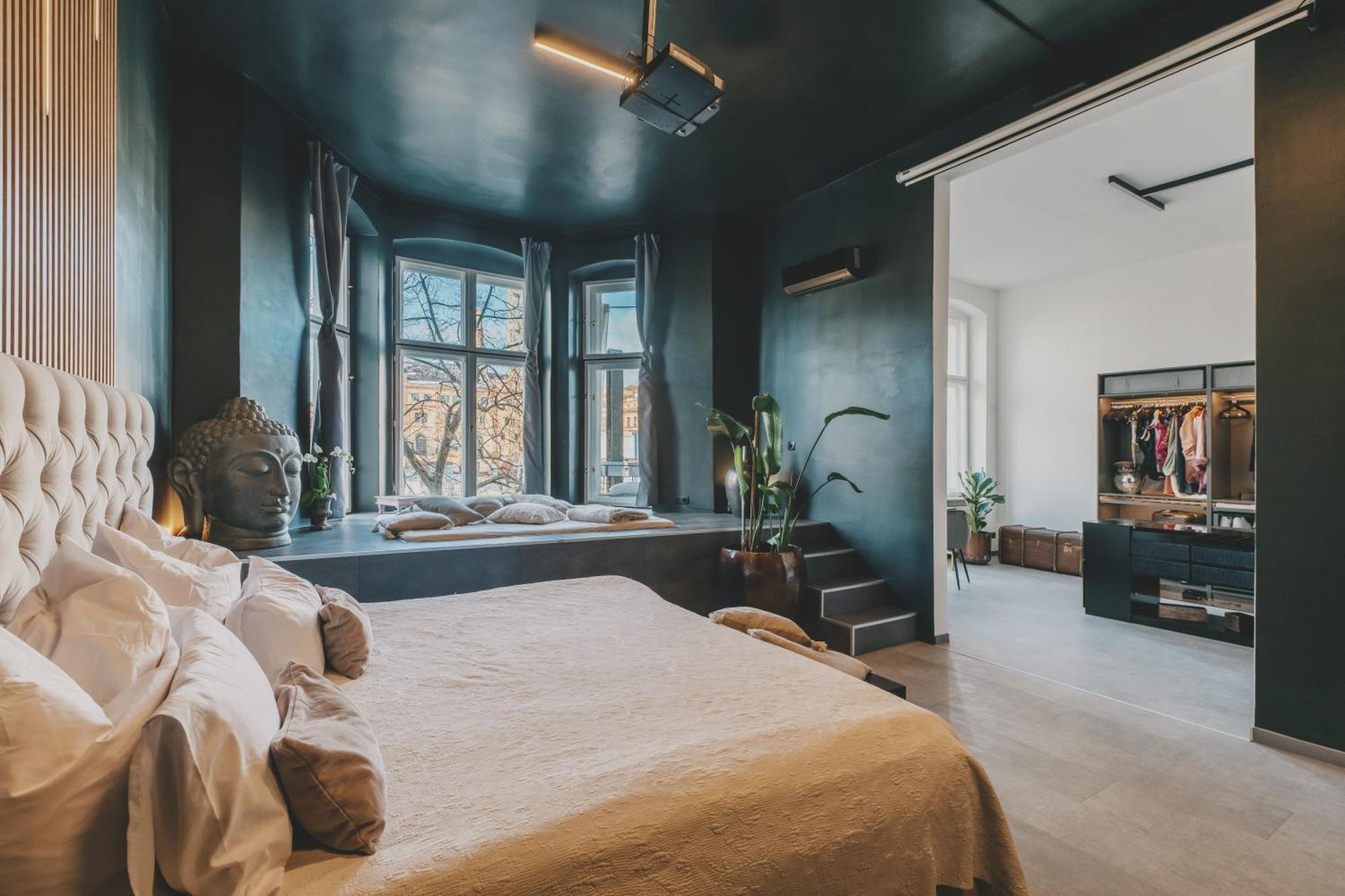 Altbau-loft Fuer 12 Personen Am Alexanderplatz * Berlijn